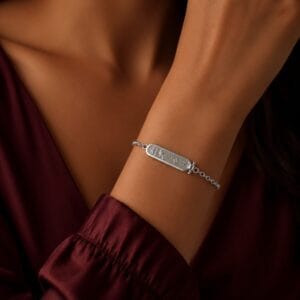 Engraved Heritage Bar Bracelet – 925 Sterling Silver